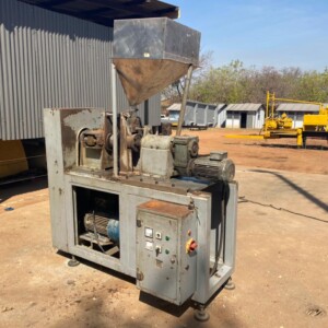 Snack Food Extrusion Making Machine