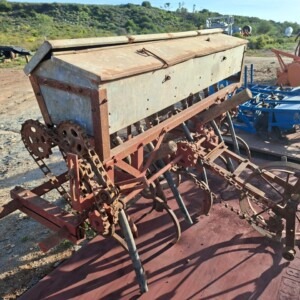Soilmaster 9 Ry Fynsaad Planter / 9 Row Fine Seed Planter