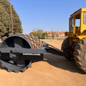 Vibrating Padfoot Roller