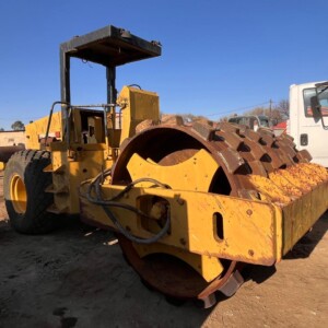 Ingersoll Rand SD-100F Vibrating Padfoot Roller