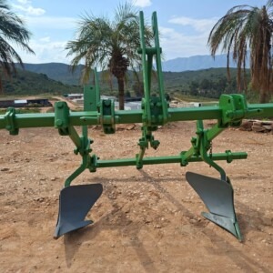 GARD Potelières 2 Skaar Operd-Ploeg / 2 Furrow Mouldboard Plough