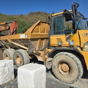 Bell B20D Dumper Tipper Truck