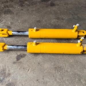 Bomag BW212 D-2 Roller Double Acting Steering Cylinder