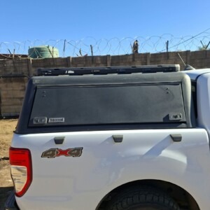 Ford Ranger Double Cab Bakkie Canopy